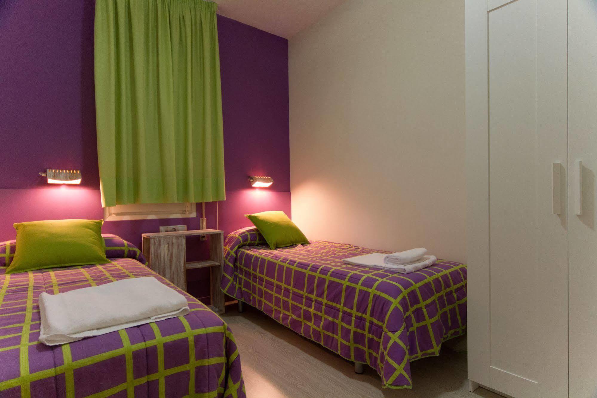 Апартаменты Bbarcelona Modern Eixample Flat Экстерьер фото